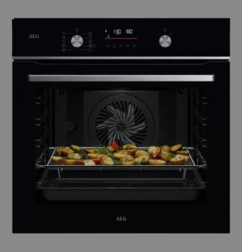 Renueva tu antiguo horno multifunción por este de AEG con 200€ de [...]