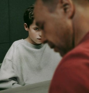 Escena de Adolescencia