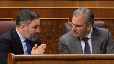Ortega Smith deja Vox en el Congreso y pasa al Grupo Mixto