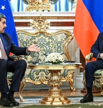 Putin reafirma su apoyo al Gobierno venezolano en una llamada telefónica con [...]