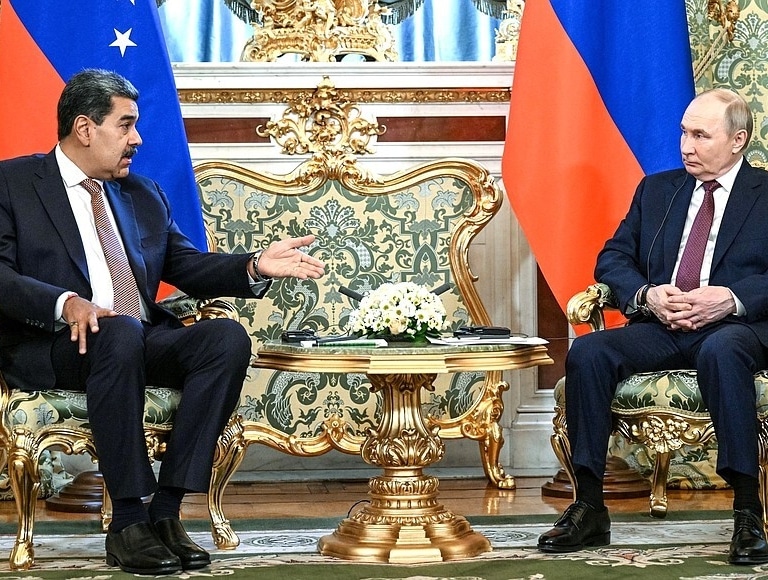 Putin reafirma su apoyo al Gobierno venezolano en una llamada telefónica con Maduro