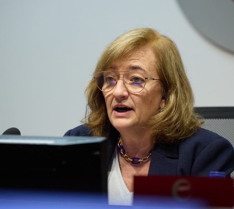 Turismo e inmigración explican el 95% del crecimiento de la economía española entre 2022 y 2024, según la AIReF