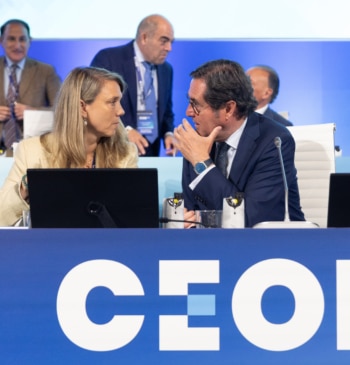 CEOE y Cepyme proponen una subida del Salario Mínimo Interprofesional del 1,5% [...]