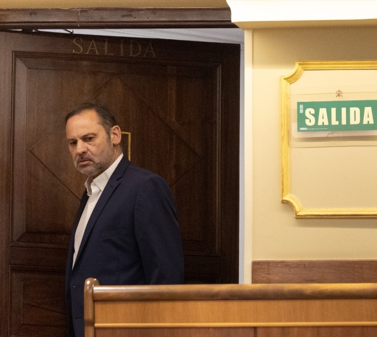 La UCO apunta a que Ábalos intentó esconder el chalé de Cádiz al Congreso