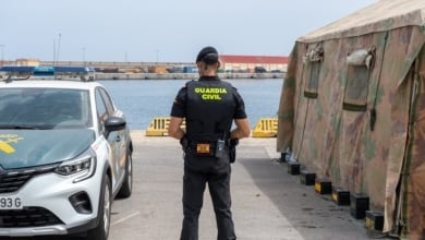 Un fallo de Defensa fuerza al Supremo a readmitir a un guardia civil condenado por agredir a su mujer