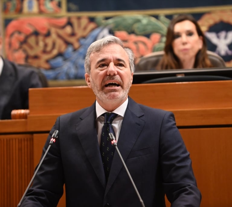 Azcón se niega a imitar el pacto valenciano con Vox en Aragón y acerca un adelanto de elecciones