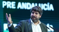 El barómetro de la Región de Murcia golpea al PP y catapulta a Vox por encima del PSOE