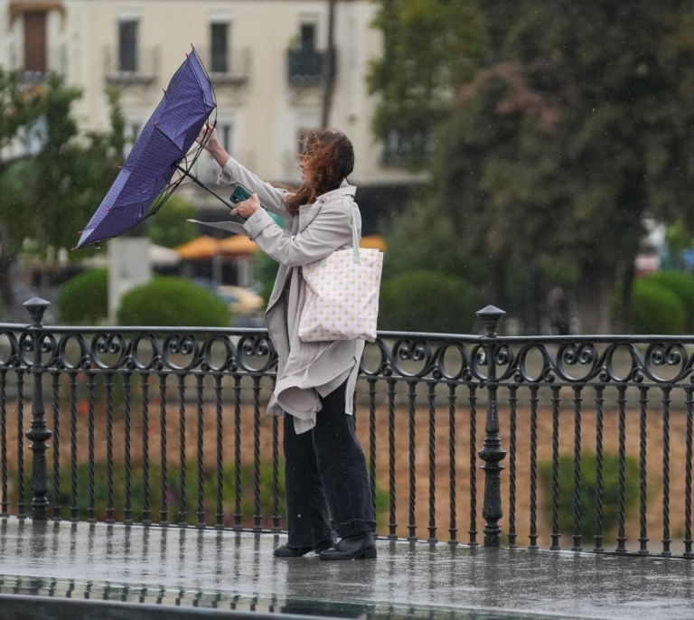 Un fin de semana de lluvias intensas y nieve dará paso a heladas y nieblas de cara a fin de año