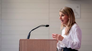 El comité de expertos de Yolanda Díaz propone subir el SMI entre un 3,1% y un 4,7% para 2026