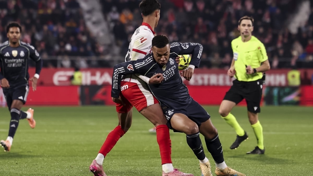 Kylian Mbappé en el partido frente al Girona