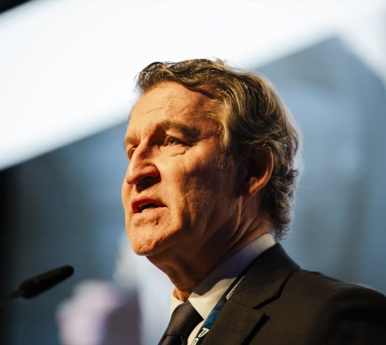 Feijóo aborda 2026 entre la 'pinza' que conforman Sánchez y Abascal