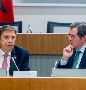 España y Marruecos firman sendos acuerdos agrícola y pesquero en plena polémica [...]