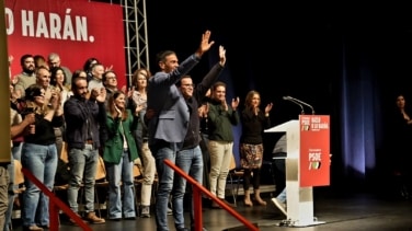 El 'caso Salazar' hunde los ánimos del PSOE en el arranque de la ya complicada campaña extremeña