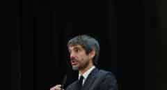 Urtasun urge a una remodelación "en profundidad" del Gobierno para salvar la legislatura