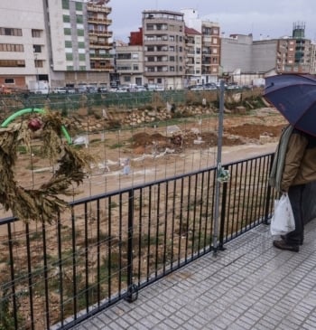 La alerta roja por lluvia obliga a suspender la actividad educativa en [...]