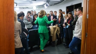 Moncloa se revuelve contra Sumar por su presión a Sánchez: "Insistir en el cambio del Gobierno es cruzar muchas líneas"