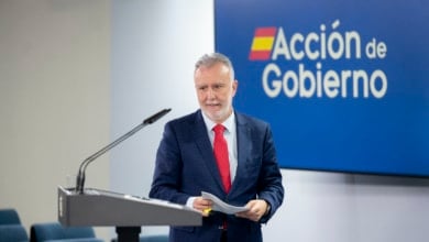 El Gobierno ve a Feijóo como Abascal y le reprocha que no ofrezca más que "catastrofismo" y "destrucción"