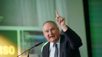 Hereu sigue a Bolaños y dará becas a opositores que se preparen para ser altos funcionarios de Industria