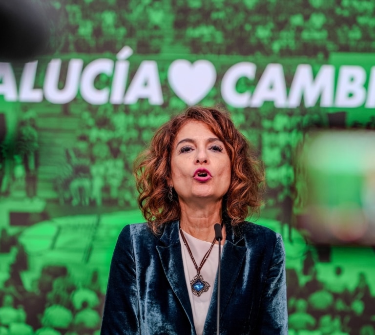 Montero asegura que ya tiene elaborados los Presupuestos de 2026 y que los está negociando