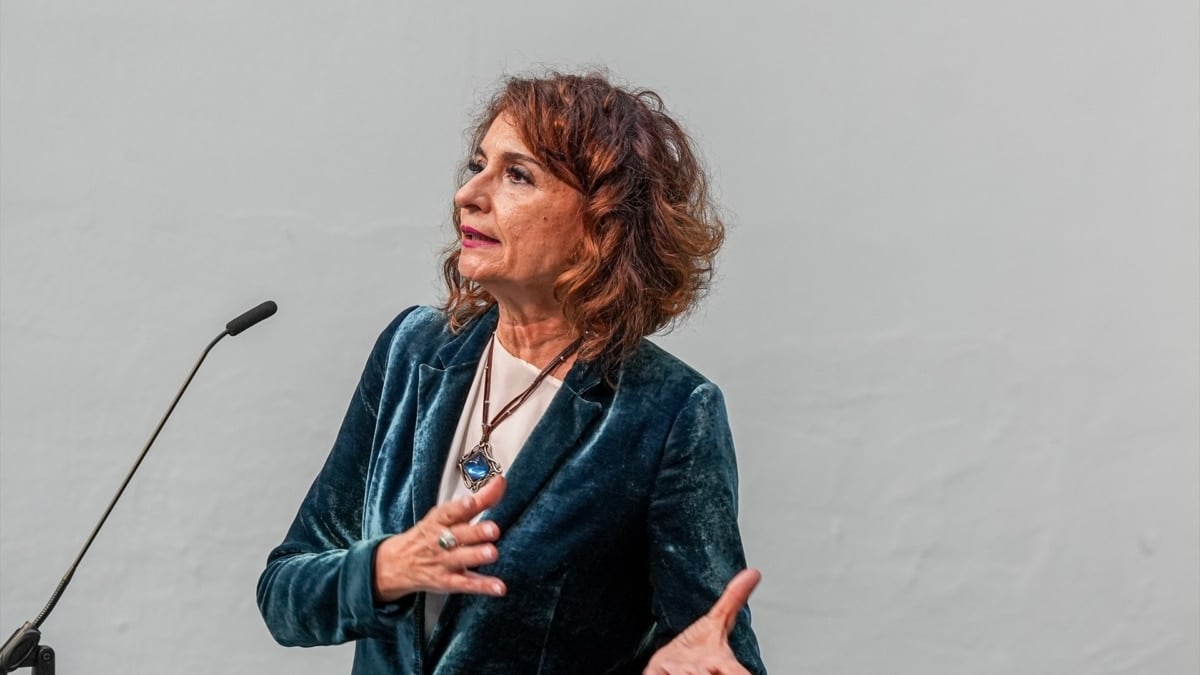 Montero siente "decepción" por el expresidente de la SEPI pero defiende su nombramiento