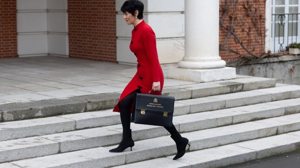 El Gobierno renuncia a subir las cuotas de los autónomos y las prorroga en 2026