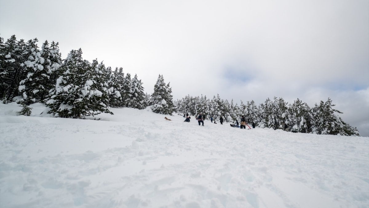 Suben a tres los muertos en el alud en las inmediaciones del Balneario de Panticosa (Huesca)