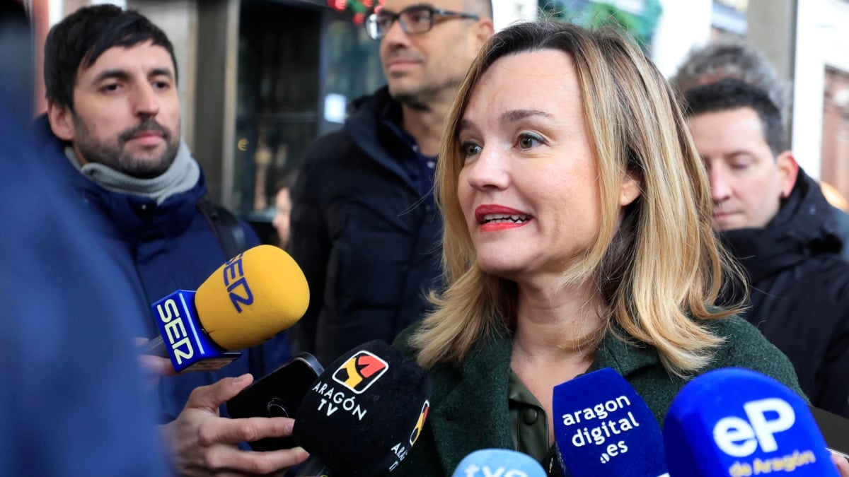 El PSOE tiende la mano a la alcaldesa de Zaragoza tras el portazo de Vox a los presupuestos