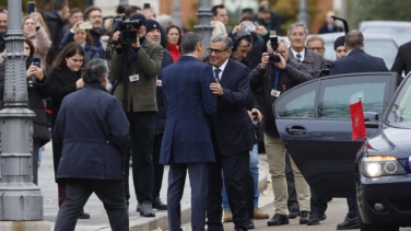 La APM y la FAPE se plantan ante Sánchez por la inédita opacidad de la cumbre con Marruecos: "Es inaceptable"