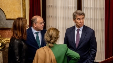 Feijóo exige a Sánchez un pleno extraordinario sobre corrupción antes de las elecciones de Extremadura