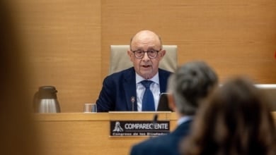 La Fiscalía rechaza archivar el 'caso Montoro' y defiende que "no es una causa política"