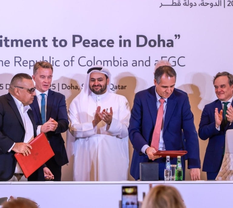 Así logró Qatar sentar a negociar a Colombia y el Clan del Golfo, su mayor banda criminal