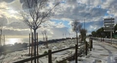 Blanca Navidad en Málaga: una granizada tiñe de blanco la Axarquía