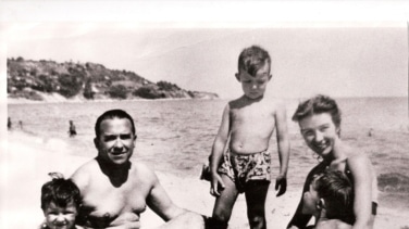 El hijo de Santiago Carrillo que desvela el secreto de la familia: “Es algo que mi madre nunca quiso contar”