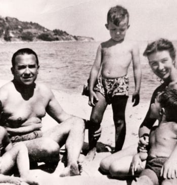 El hijo de Santiago Carrillo que desvela el secreto de la familia: [...]