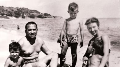 El hijo de Santiago Carrillo que desvela el secreto de la familia: “Es algo que mi madre nunca quiso contar”