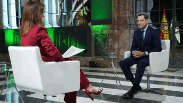 Juanma Moreno defiende elecciones andaluzas "en solitario" y aspira a revalidar la mayoría absoluta