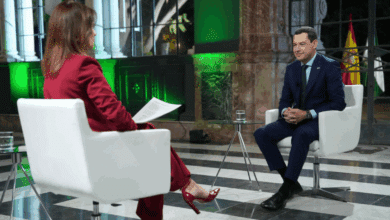 Juanma Moreno defiende elecciones andaluzas "en solitario" y aspira a revalidar la mayoría absoluta