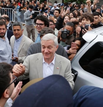 El pinochetista José Antonio Kast sucederá al izquierdista Gabriel Boric en la [...]