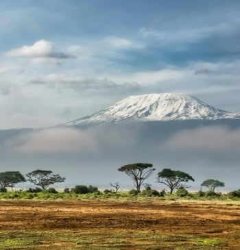 Tragedia en el Kilimanjaro al estrellarse un helicóptero de rescate médico