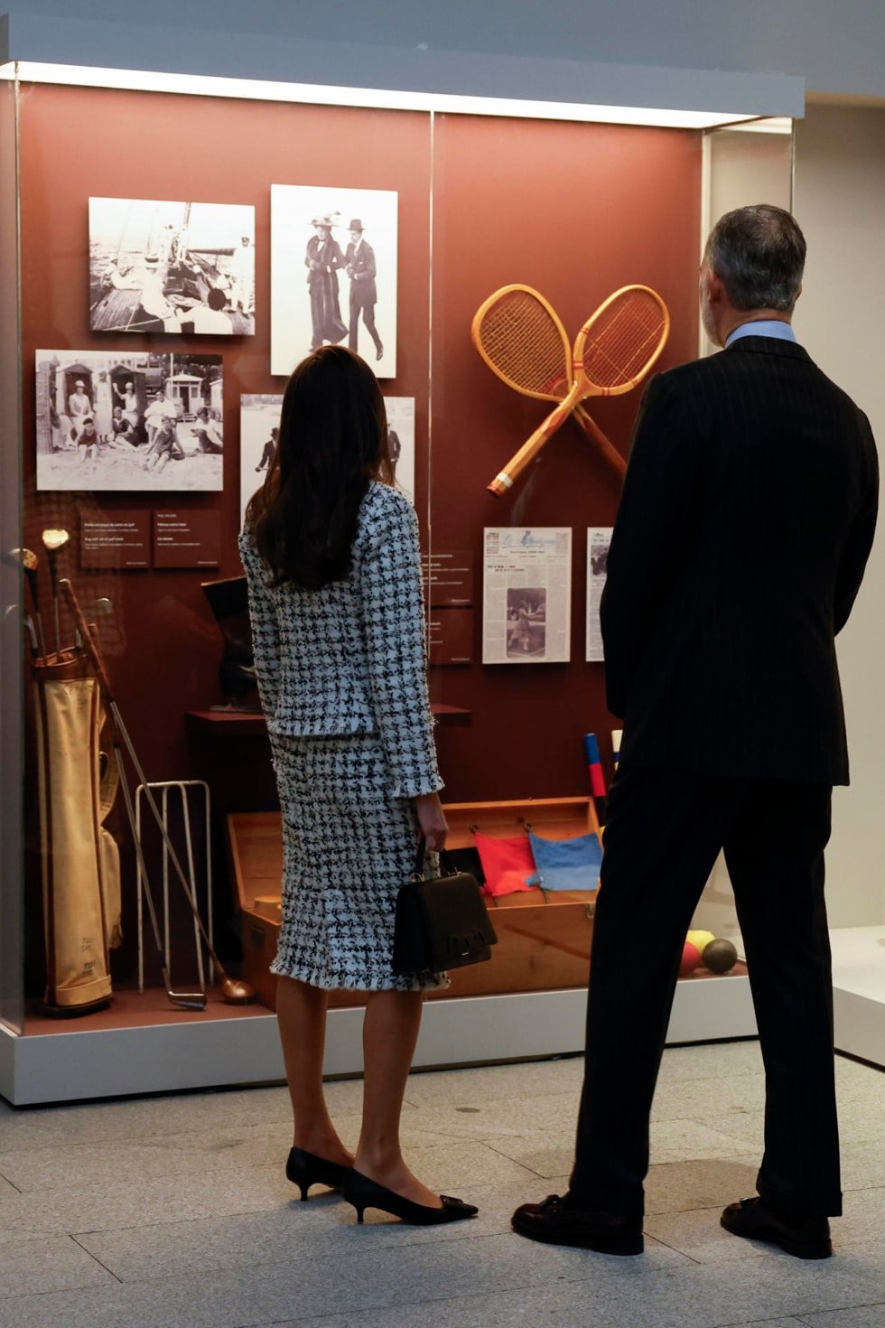 El rey Felipe y la reina Letizia inauguran la exposición 'Victoria Eugenia', la primera gran muestra monográfica que se dedica a esta reina, este martes en la Galería de las Colecciones Reales en Madrid.