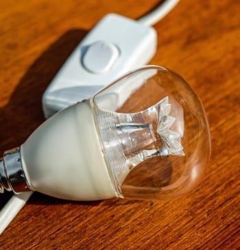 Precio de la luz hoy, 1 de diciembre de 2025: motivos por [...]