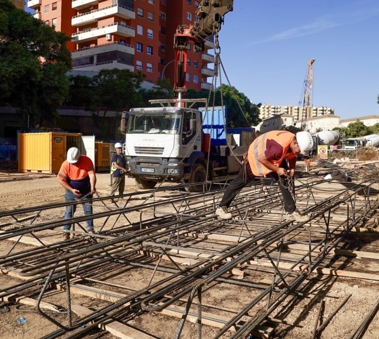 Una necrópolis romana desconocida hasta la fecha obliga a replantear la obra del metro de Málaga