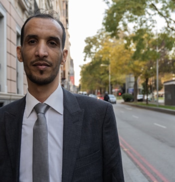 El abogado saharaui al que Marruecos prohíbe ejercer: "El apoyo de España envalentona [...]