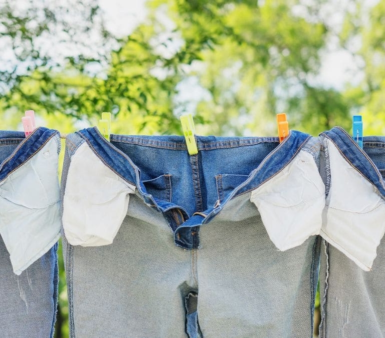 La multa que te puede caer por tender la ropa al aire libre