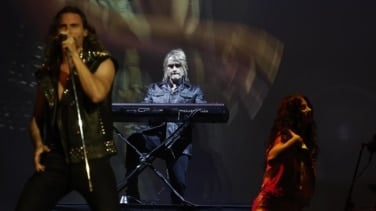 Nacho Cano va ahora a por los guiris con su nuevo espectáculo en inglés: "El maná del turismo nos ha sacado de muchas cosas"