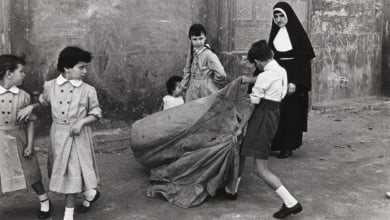 La Academia de Bellas Artes muestra las obras maestras de Oriol Maspons que compró gracias a su mayor benefactor