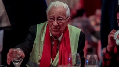 Luis García Montero le cede el Cervantes al padre Ángel para su cena de Nochebuena