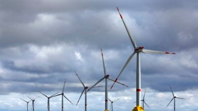 'Torres eólicas de corcho', el avance tecnológico para frenar al desgaste del mar que desarrolla Iberdrola