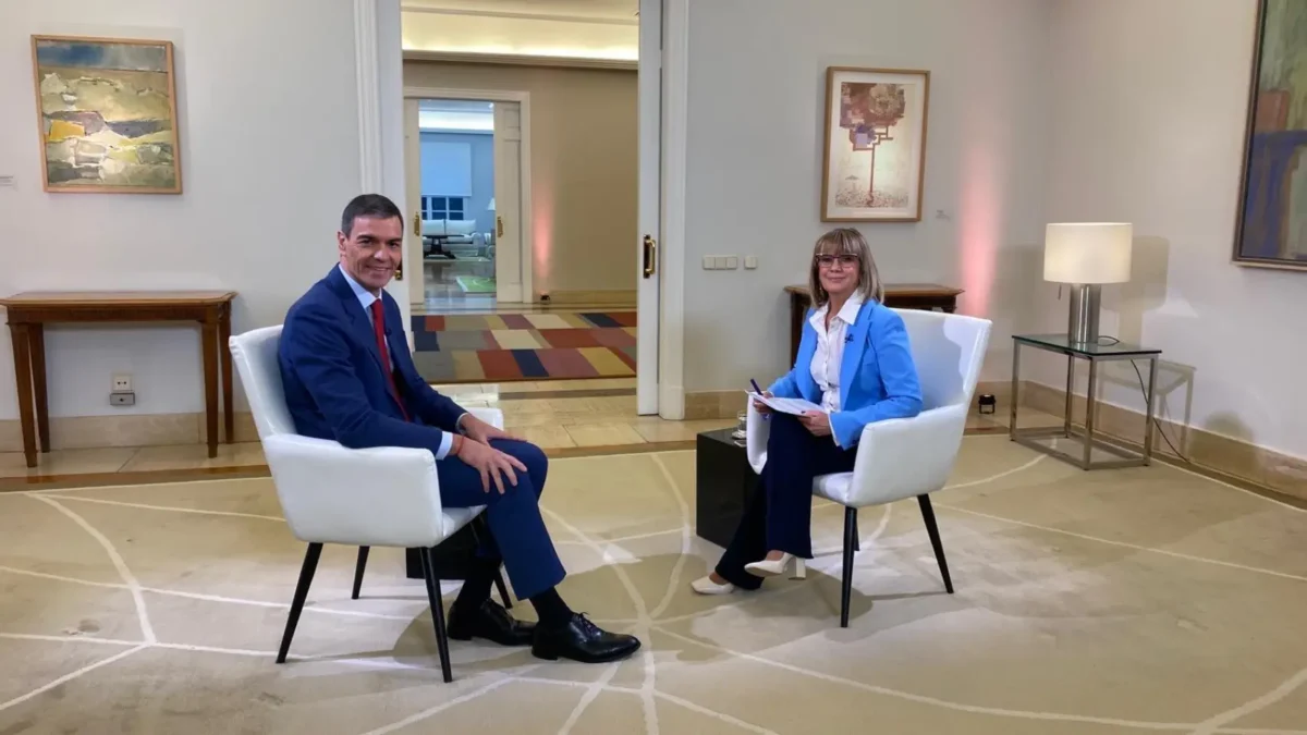 Pedro Sánchez y Gemma Nierga