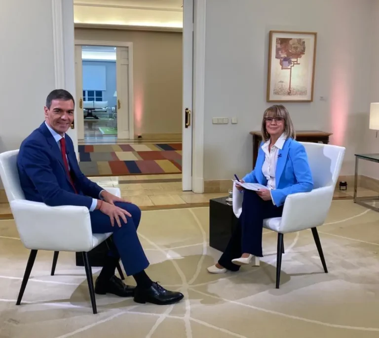 Gemma Nierga descubre que, al final, todo era por el cochino dinero